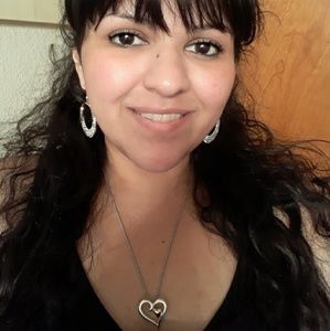 Meet your Posher, Veronica